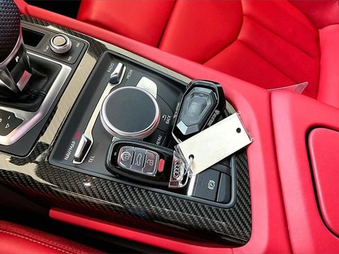 Used 2023 Audi R8 V10 performance image 10