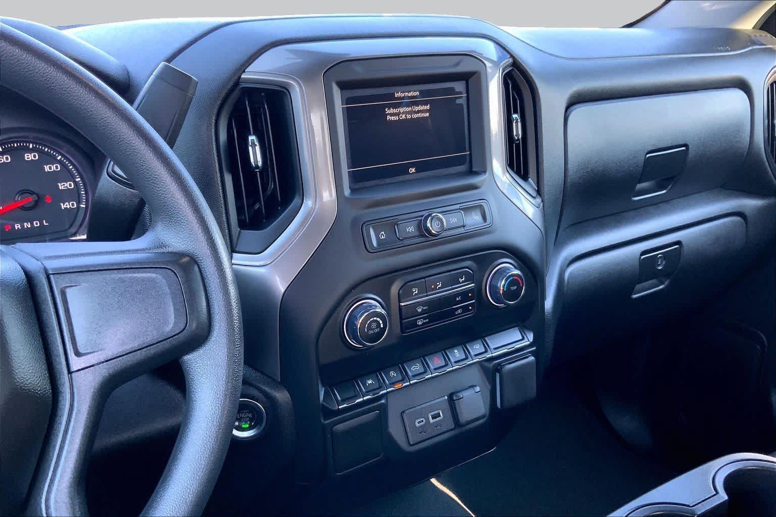 Used 2025 Chevrolet Silverado 1500 Custom RWD image 6