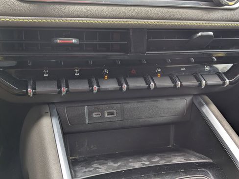 Certified 2024 Chevrolet Colorado ZR2 image 22