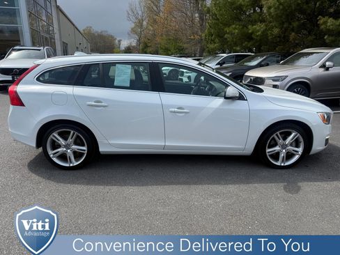 Used 2016 Volvo V60 T5 Premier AWD/4WD image 9