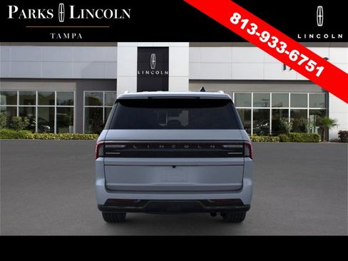 New 2026 Lincoln Navigator L Reserve image 5