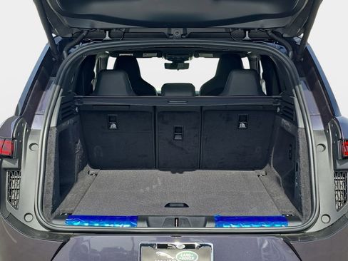 New 2026 Land Rover Range Rover Sport SV image 12