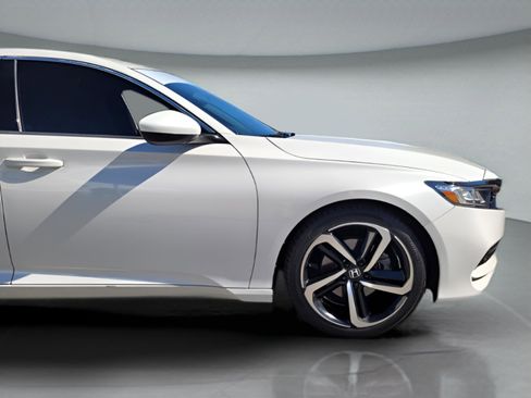 Used 2020 Honda Accord Sport image 36