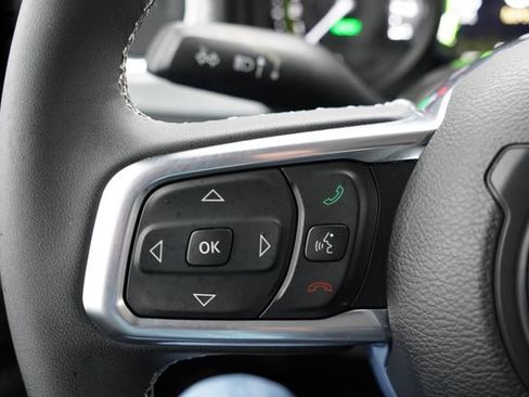 Certified 2025 Jeep Wrangler Unlimited Sahara w/ Safety Group image 30