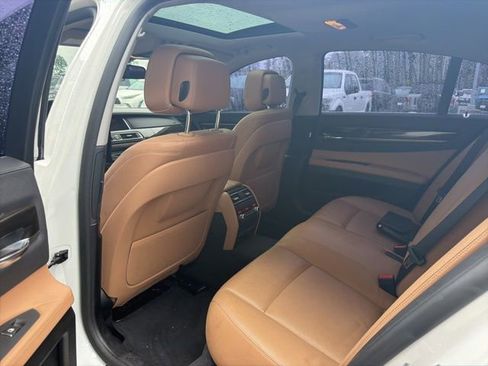 Used 2015 BMW 740i RWD image 14