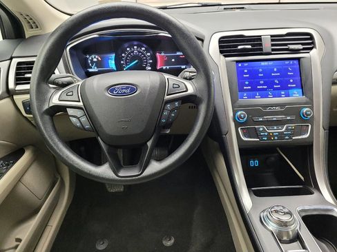 Used 2020 Ford Fusion SE w/ Fleet SE Value Package FWD image 22