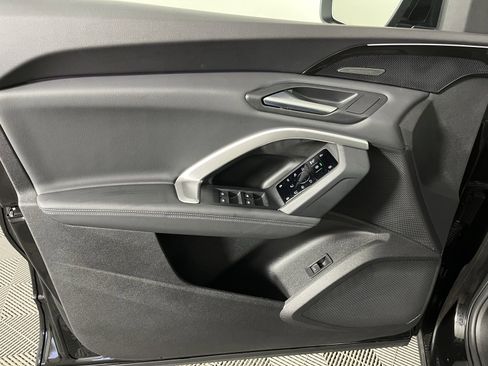 Used 2025 Audi Q5 Prestige image 19