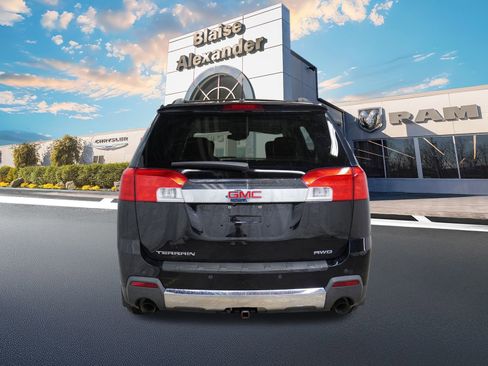 Used 2012 GMC Terrain SLT w/ Chrome and Technology Package image 4