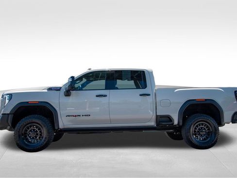 Used 2026 GMC Sierra 2500 AT4X w/ AT4X AEV Edition AWD/4WD image 6