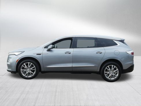 Used 2023 Buick Enclave Essence w/ Experience Buick Package AWD/4WD image 4