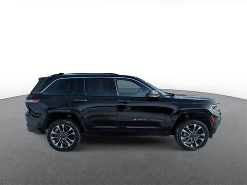 Used 2023 Jeep Grand Cherokee Overland image 9