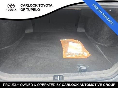 Used 2025 Toyota Camry SE w/ Convenience Package FWD image 10