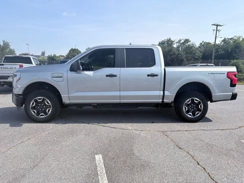 Used 2023 Ford F150 Lightning Pro AWD/4WD image 5