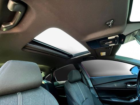 Used 2024 Honda Accord Sport image 26