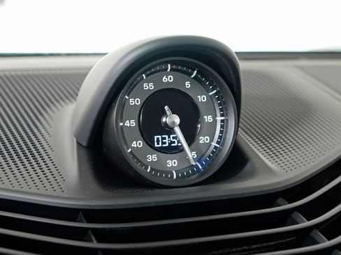 New 2026 Porsche Taycan AWD/4WD image 27