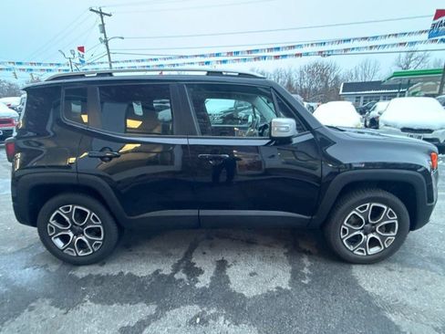 Used 2015 Jeep Renegade Limited image 4