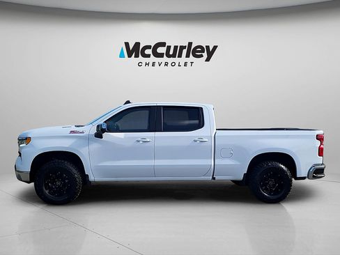 Used 2025 Chevrolet Silverado 1500 LT w/ Z71 Off-Road Package AWD/4WD image 4