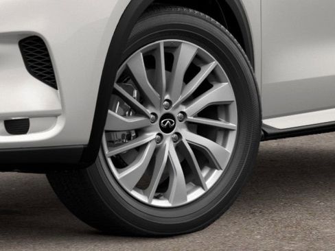 Used 2025 INFINITI QX50 Luxe image 9