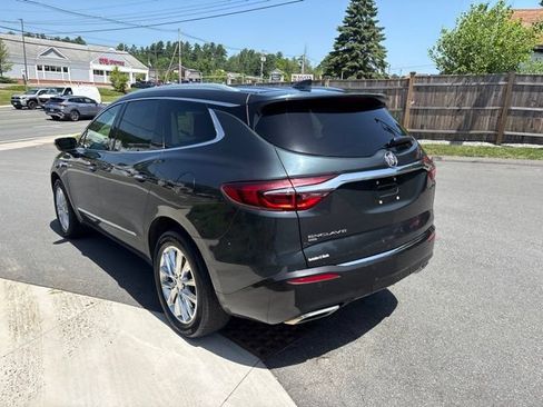 Used 2020 Buick Enclave Premium w/ Sun and Sites Package AWD/4WD image 20