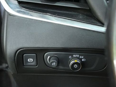 Used 2019 Buick Enclave Premium w/ Experience Buick Package AWD/4WD image 15