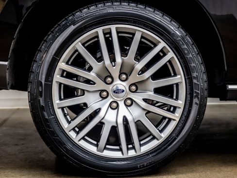 Used 2023 Ford Expedition Limited image 39