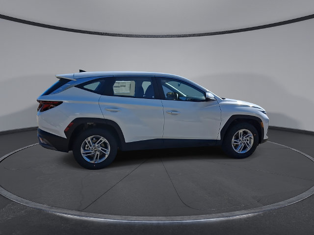 New 2026 Hyundai Tucson SE FWD image 9