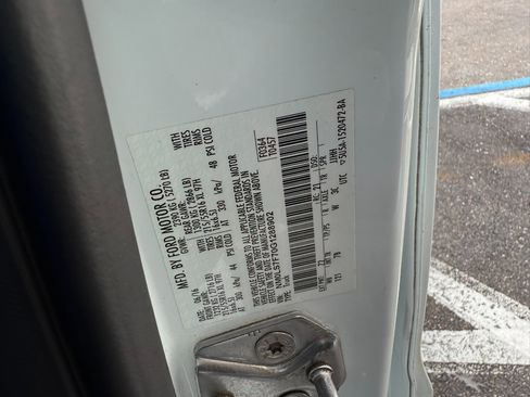 Used 2016 Ford Transit Connect XLT image 35