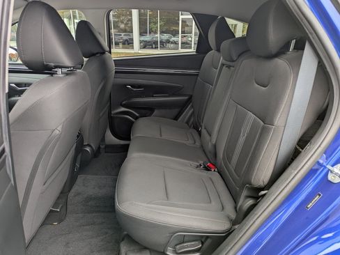 Used 2023 Hyundai Tucson SEL w/ Cargo Package image 18