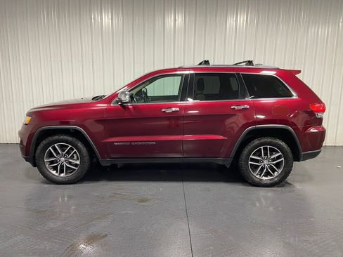 Used 2017 Jeep Grand Cherokee Limited w/ Trailer Tow Group IV image 4