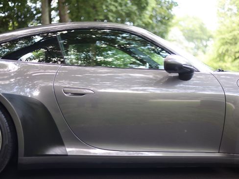 Used 2021 Porsche 911 GT3 RS image 23