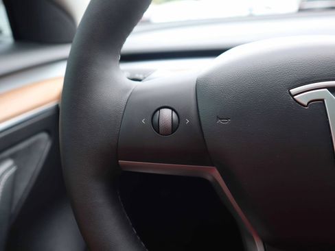 Used 2022 Tesla Model 3 RWD image 8