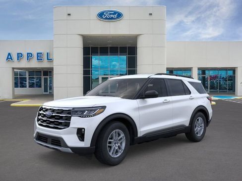 New 2026 Ford Explorer Active w/ Active Comfort Package RWD image 2
