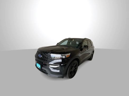 Used 2022 Ford Explorer ST-Line w/ Class IV Trailer Tow Package AWD/4WD image 4