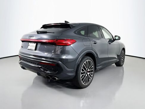 Used 2025 Audi SQ5 Prestige w/ Prestige Package AWD/4WD image 5