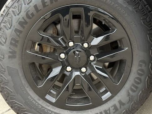 Used 2019 Chevrolet Silverado 1500 RST w/ All-Star Edition image 13