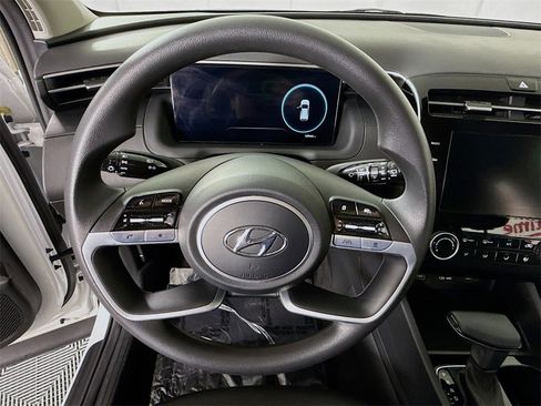 Certified 2024 Hyundai Tucson SE image 20