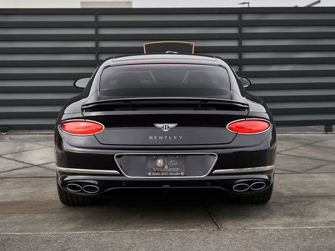 Used 2022 Bentley Continental GT image 15