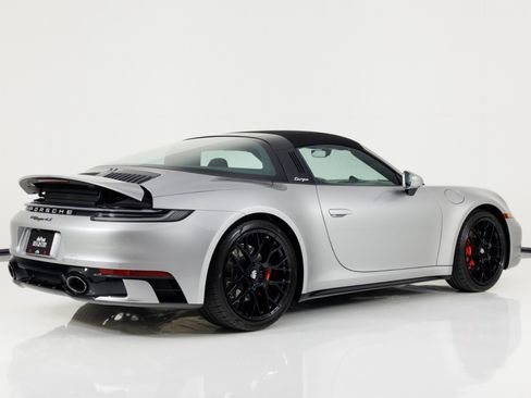 Used 2022 Porsche 911 Targa 4S AWD/4WD image 4