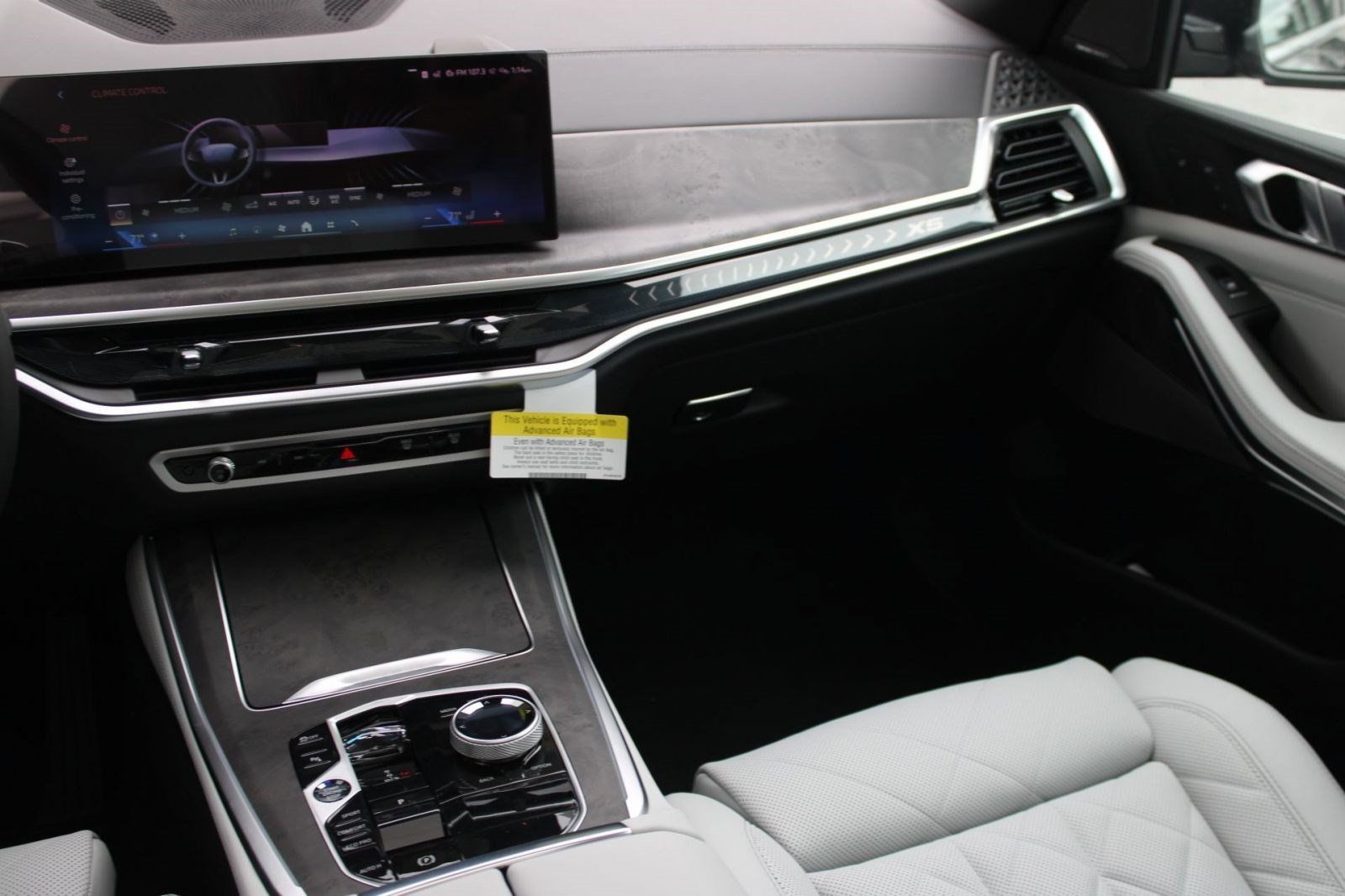 Used 2026 BMW X5 sDrive40i RWD image 32