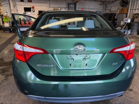 Used 2014 Toyota Corolla LE FWD image 18