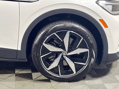 Certified 2024 Volkswagen ID.4 Pro S AWD/4WD image 25