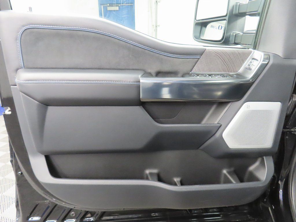 Used 2025 Ford F450 Platinum AWD/4WD image 76