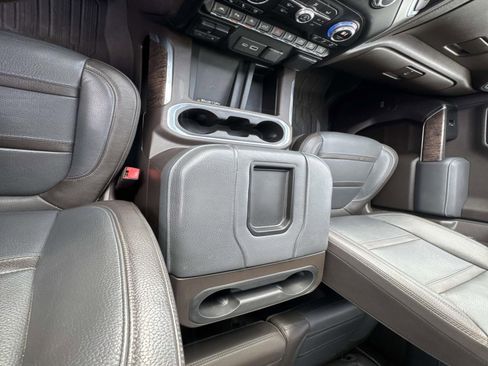 Used 2021 GMC Sierra 1500 Denali w/ Denali Ultimate Package image 27
