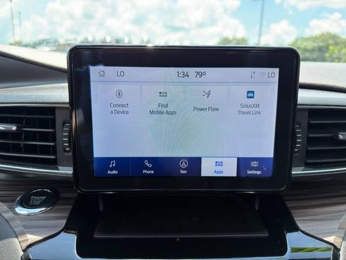 Used 2022 Ford Explorer Limited w/ Hybrid Equipment Group 310A RWD image 30