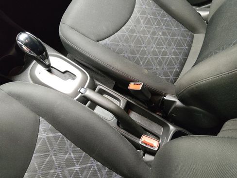 Used 2021 Chevrolet Spark LT image 26