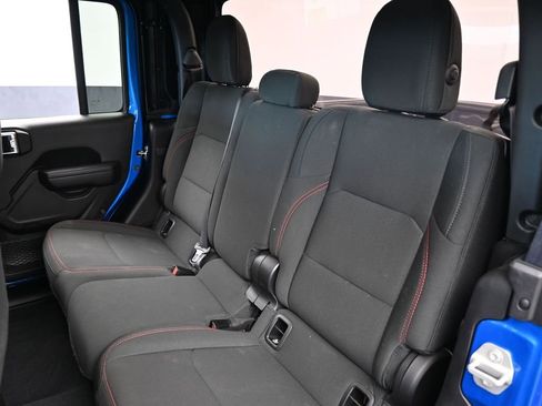 Used 2023 Jeep Gladiator Rubicon w/ Trailer Tow Package image 36