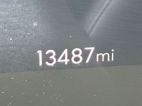 Used 2025 Buick Envista Preferred image 35