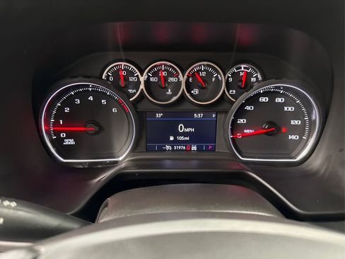 Used 2022 Chevrolet Suburban LS image 22