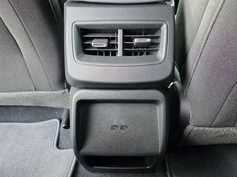 New 2026 Chevrolet Equinox EV LT image 16