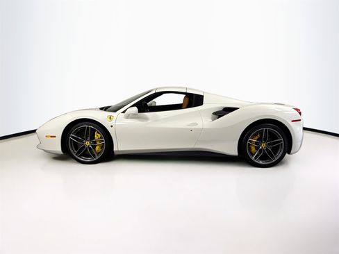 Certified 2017 Ferrari 488 Spider image 4